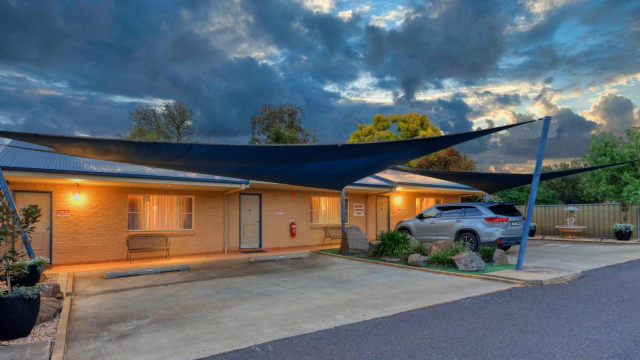 Edward Parry Motel And Apartments Τάμγουορθ Εξωτερικό φωτογραφία